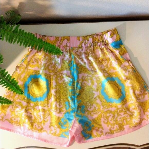 Italian Designer Style Silky Baggy Shorts Size Small Pink Yellow Baroque Italy - Picture 8 of 13